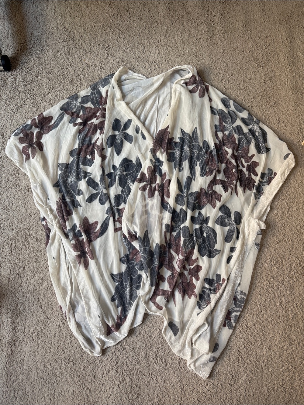 Floral Print Women's cardigan/poncho - Cream with purple & blue flowers